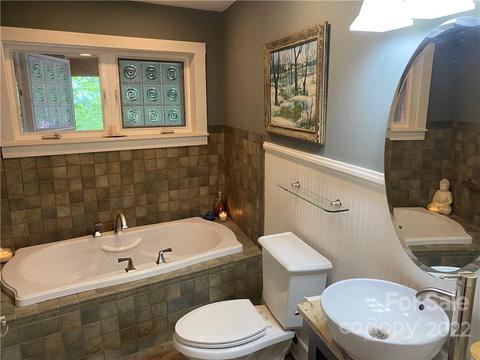 2073 Buck Mountain Rd, Purlear, NC 28665 photo 19