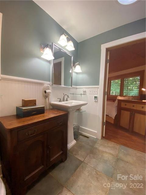 2073 Buck Mountain Rd, Purlear, NC 28665 photo 14