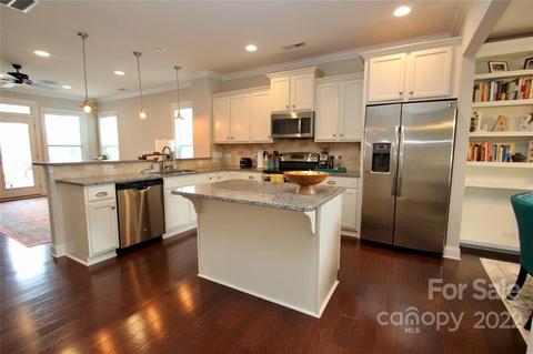 21711 Chapel Way, Cornelius, NC 28031 photo 2