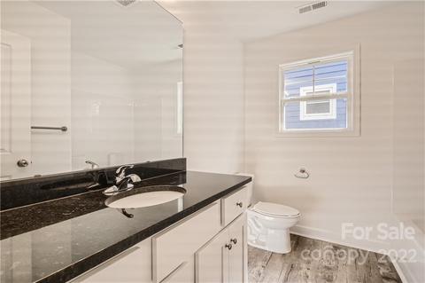275 E Steele St, Salisbury, NC 28144 photo 7