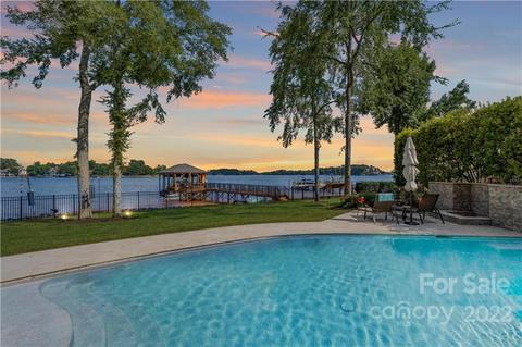 18218 Harbor Light Blvd, Cornelius, NC 28031 photo 1