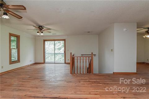 184 Tilson Dr, Mars Hill, NC 28754 photo 6
