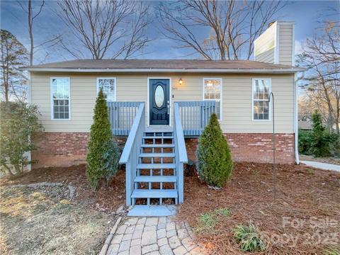 9400 Stately Oak Ln, Mint Hill, NC 28227