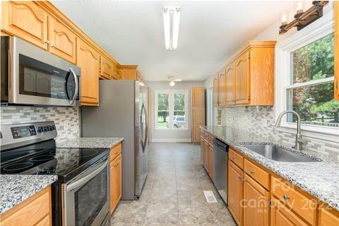 2323 Supreme Dr, Monroe, NC 28110 photo 13