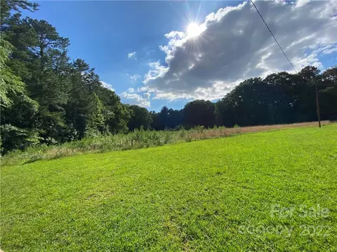 3900 Litchfield 1 Rd #1, Charlotte, NC 28211