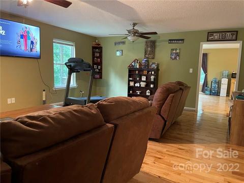 1622 Silver St, Morganton, NC 28655 photo 12