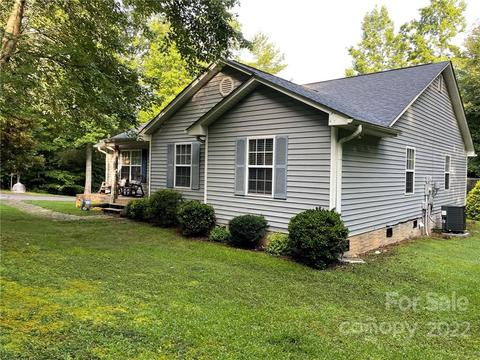 1622 Silver St, Morganton, NC 28655 photo 1