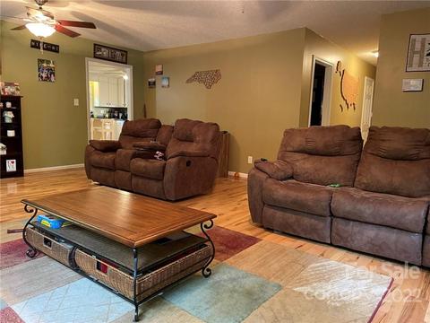 1622 Silver St, Morganton, NC 28655 photo 9