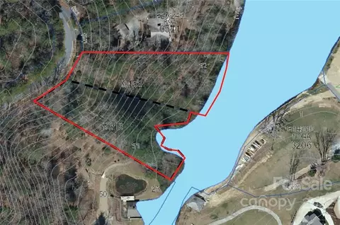 51 North Club Boulevard #51 & 52, Lake Toxaway, NC 28747