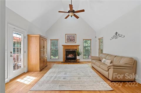126 Burnell Pl, Davidson, NC 28036 photo 17