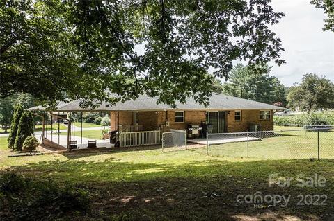1981 Wall St, Morganton, NC 28655 photo 17