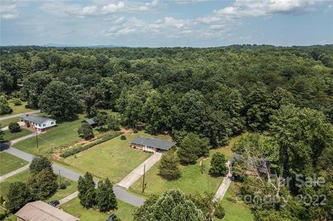 1981 Wall St, Morganton, NC 28655 photo 37