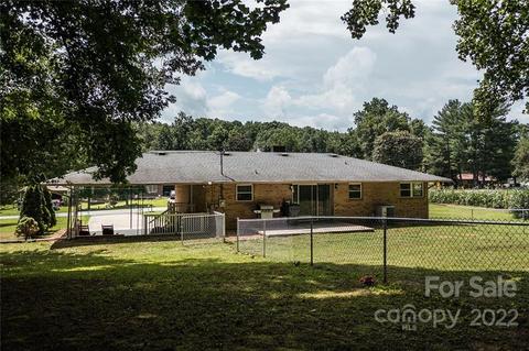 1981 Wall St, Morganton, NC 28655 photo 15