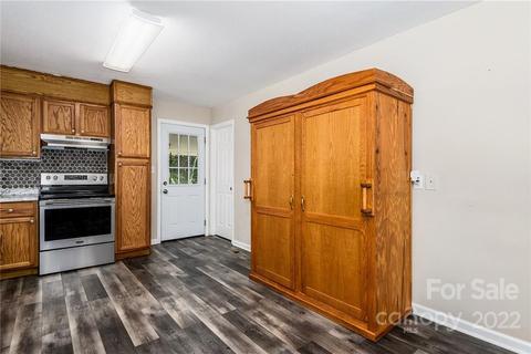 1981 Wall St, Morganton, NC 28655 photo 22