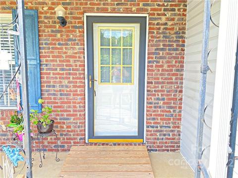 3065 Kay St, Conover, NC 28613 photo 3