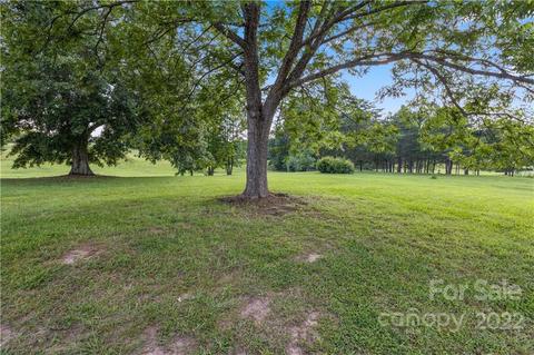 697 Old Us 74 Cor, Bostic, NC 28018 photo 29