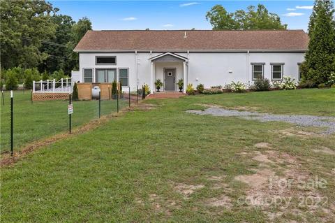 697 Old Us 74 Cor, Bostic, NC 28018 photo 26