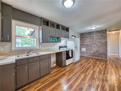 264 Brookside Dr, Canton, NC 28716 photo 17