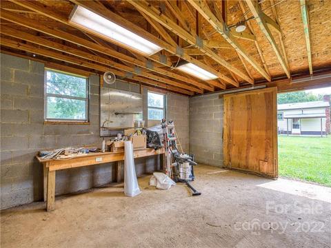 264 Brookside Dr, Canton, NC 28716 photo 8