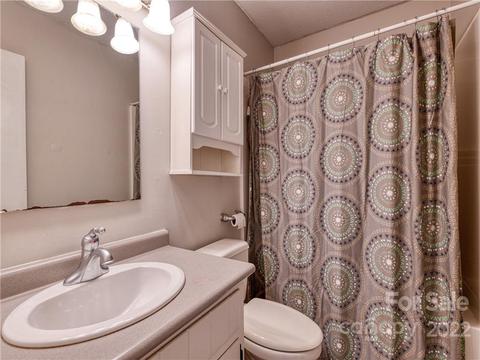 144 Cresthaven Dr, Clyde, NC 28721 photo 22