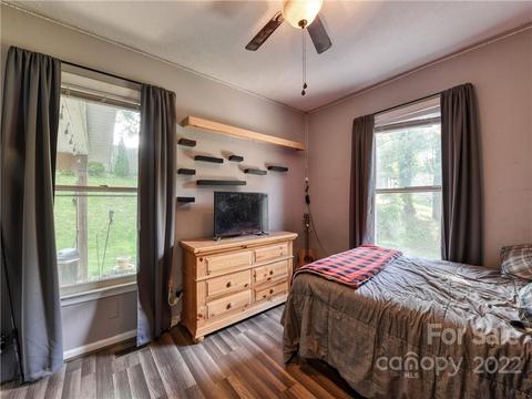 144 Cresthaven Dr, Clyde, NC 28721 photo 23