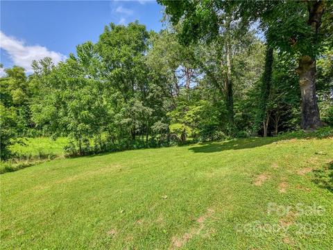 144 Cresthaven Dr, Clyde, NC 28721 photo 3