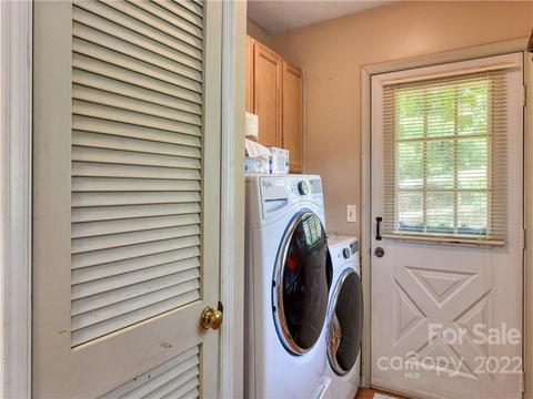 144 Cresthaven Dr, Clyde, NC 28721 photo 17