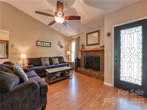 144 Cresthaven Dr, Clyde, NC 28721 photo 8