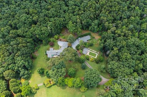 252 Hillbrook Rd, Tryon, NC 28782 photo 9