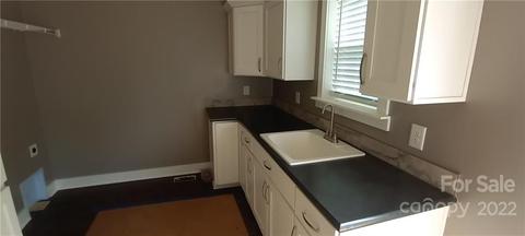 124 Pump St, Morganton, NC 28655 photo 12