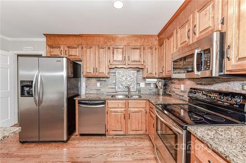 19613 Shevington Dr, Cornelius, NC 28031 photo 16
