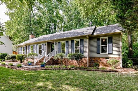 19613 Shevington Dr, Cornelius, NC 28031 photo 5