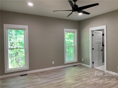 110 Arrowood Ln, Harmony, NC 28634 photo 9