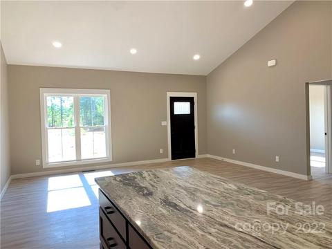 110 Arrowood Ln, Harmony, NC 28634 photo 5