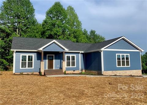 110 Arrowood Ln, Harmony, NC 28634 photo 1