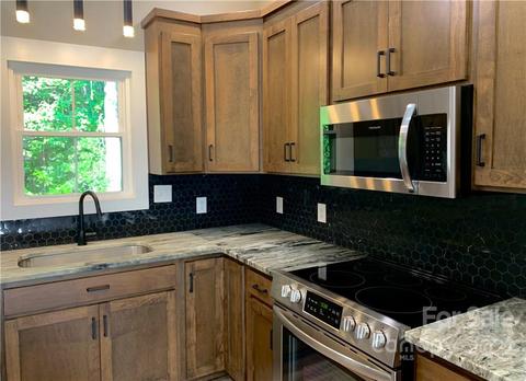 110 Arrowood Ln, Harmony, NC 28634 photo 6