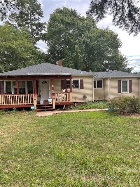 116 E Catawba Dr E, Mount Holly, NC 28120 photo 1