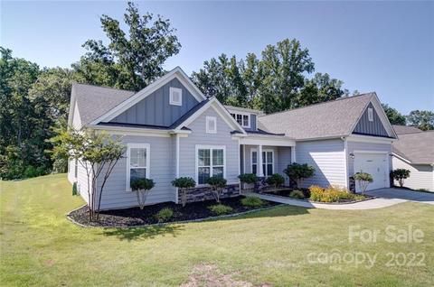 294 Broadleaf Dr, Denver, NC 28037 photo 4