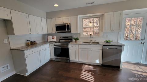 895 Silver Fox Dr, Concord, NC 28025 photo 7
