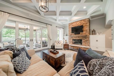 18010 Bear Track Dr, Davidson, NC 28036 photo 6