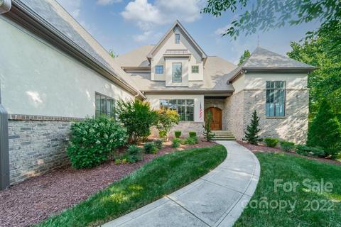18010 Bear Track Dr, Davidson, NC 28036 photo 3