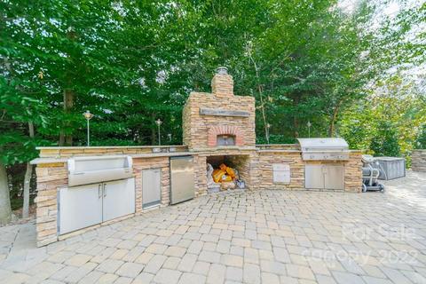 18010 Bear Track Dr, Davidson, NC 28036 photo 46