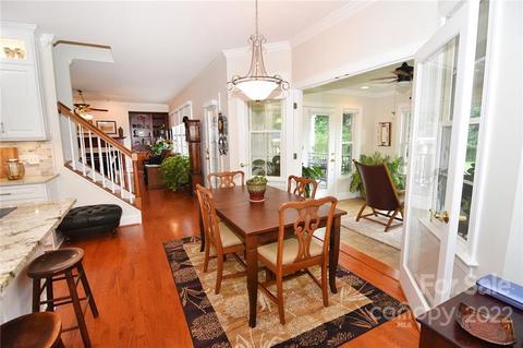 2439 Eagle Dr NE, Conover, NC 28613 photo 14