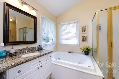 414 Clairview Ln, Matthews, NC 28105 photo 29