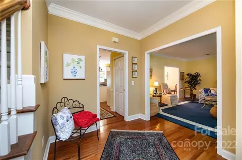 414 Clairview Ln, Matthews, NC 28105 photo 6
