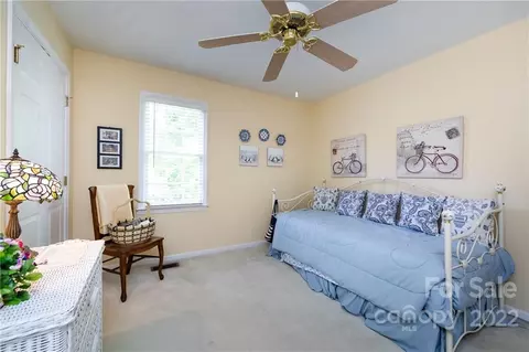 414 Clairview Ln, Matthews, NC 28105 photo 32
