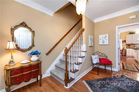 414 Clairview Ln, Matthews, NC 28105 photo 5