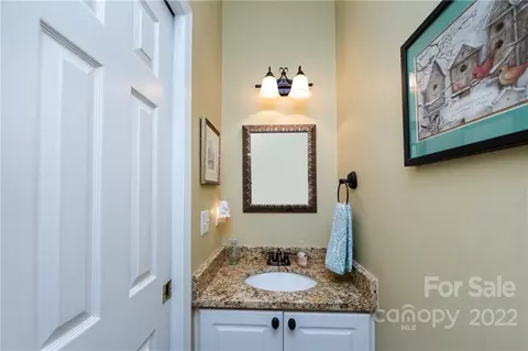 414 Clairview Ln, Matthews, NC 28105 photo 23
