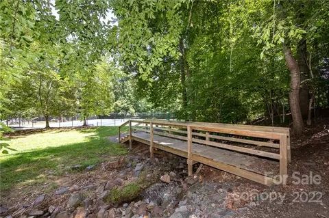 414 Clairview Ln, Matthews, NC 28105 photo 45