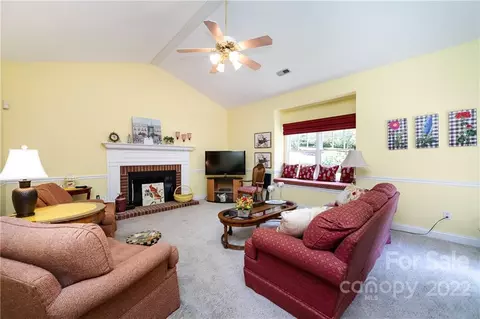 414 Clairview Ln, Matthews, NC 28105 photo 20
